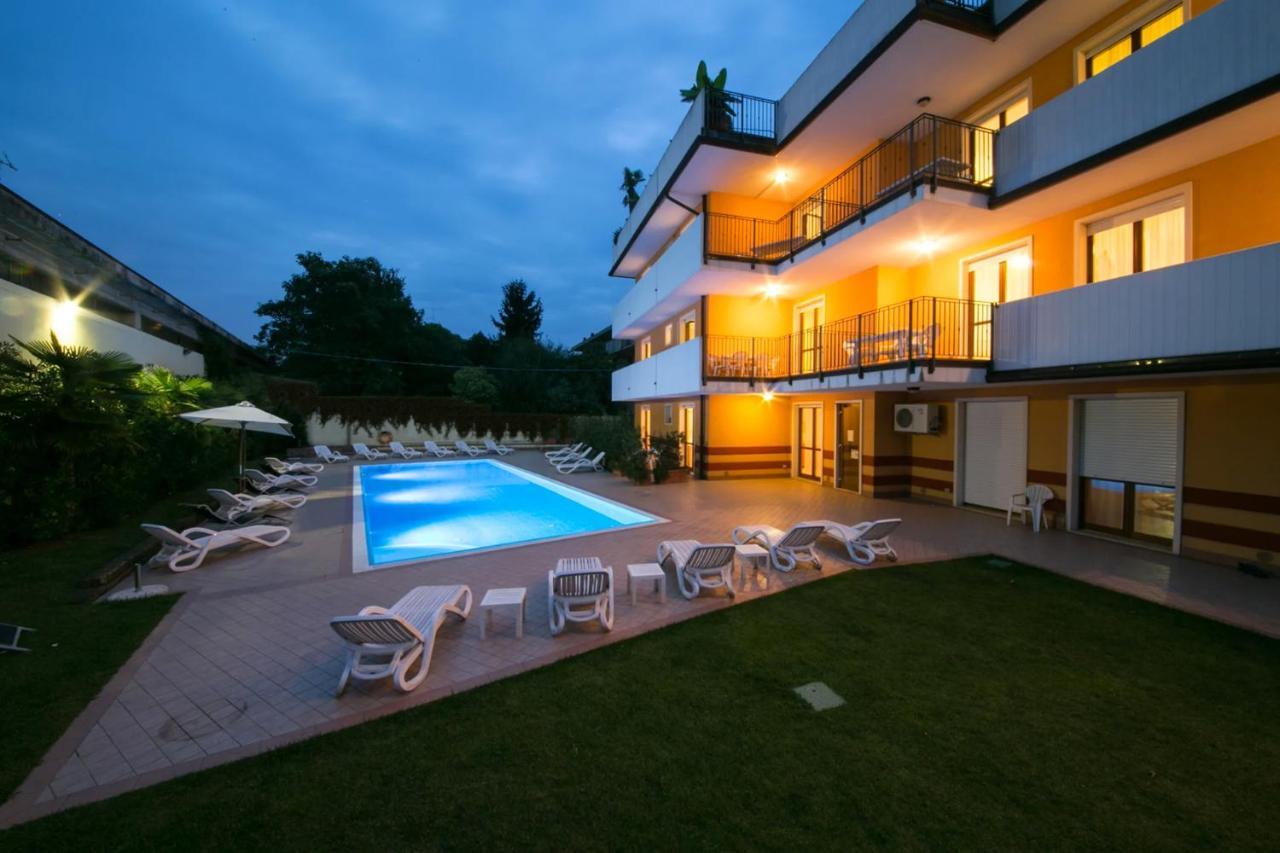 Ferretti Garda Palace Aparthotel 4*